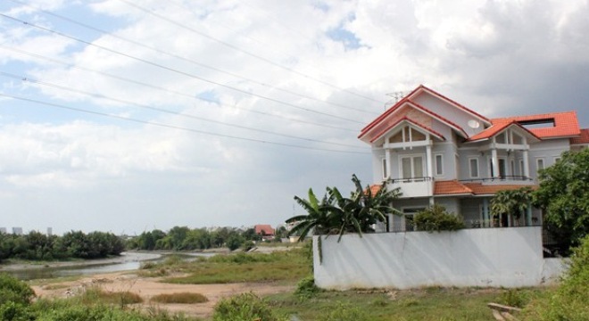 Ngậm[-]quả[-]đắng[-]vì[-]mua[-]biệt[-]thự[-]vùng[-]ven[-]Sài[-]Gòn